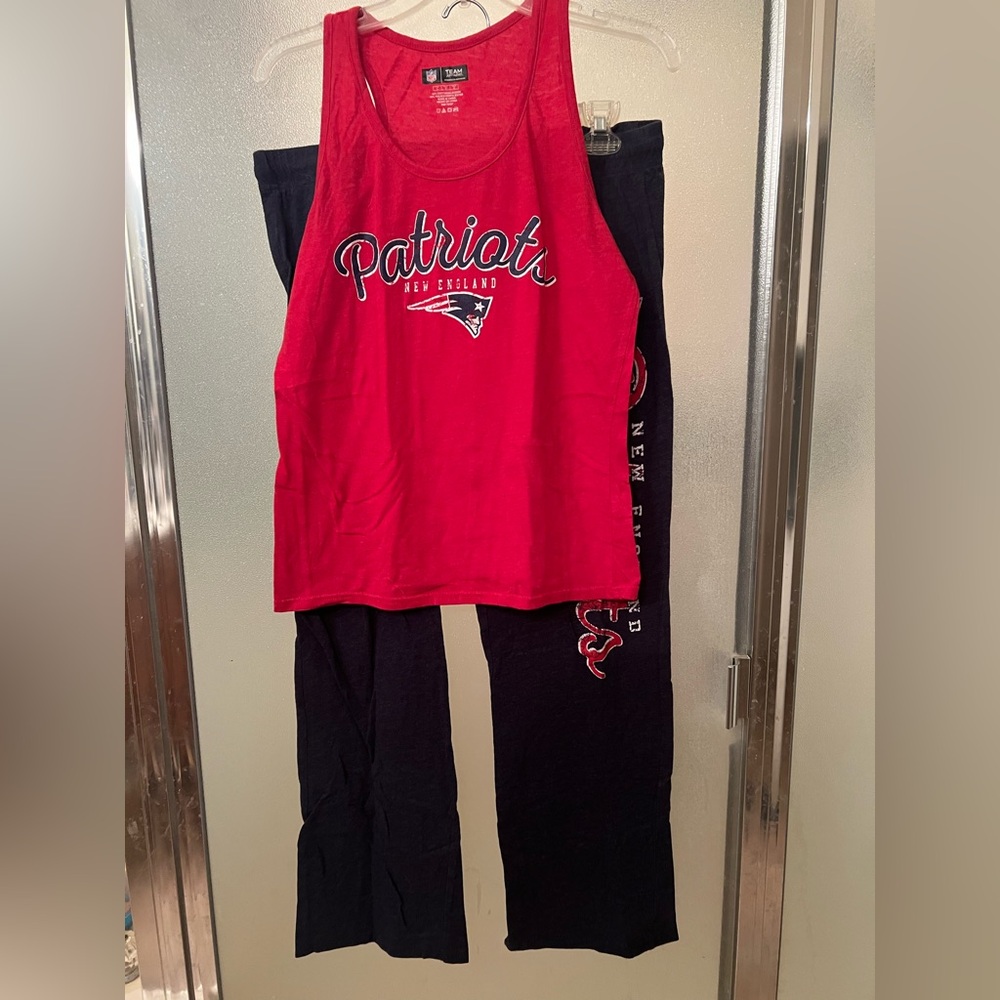 NFL New England Patriots Women’s Pajama Set - Red and Heather Navy